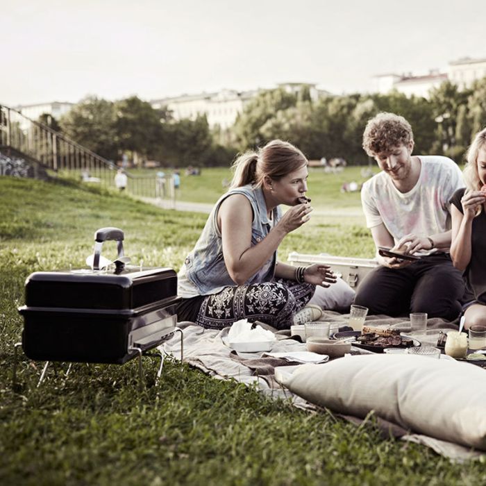 WEBER Go Anywhere Holzkohlegrill BBQ Grill World Online Shop